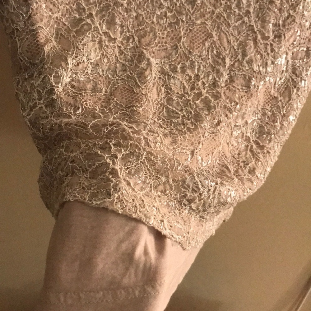 Metallic Lace t-shirt - Picture 6 of 6
